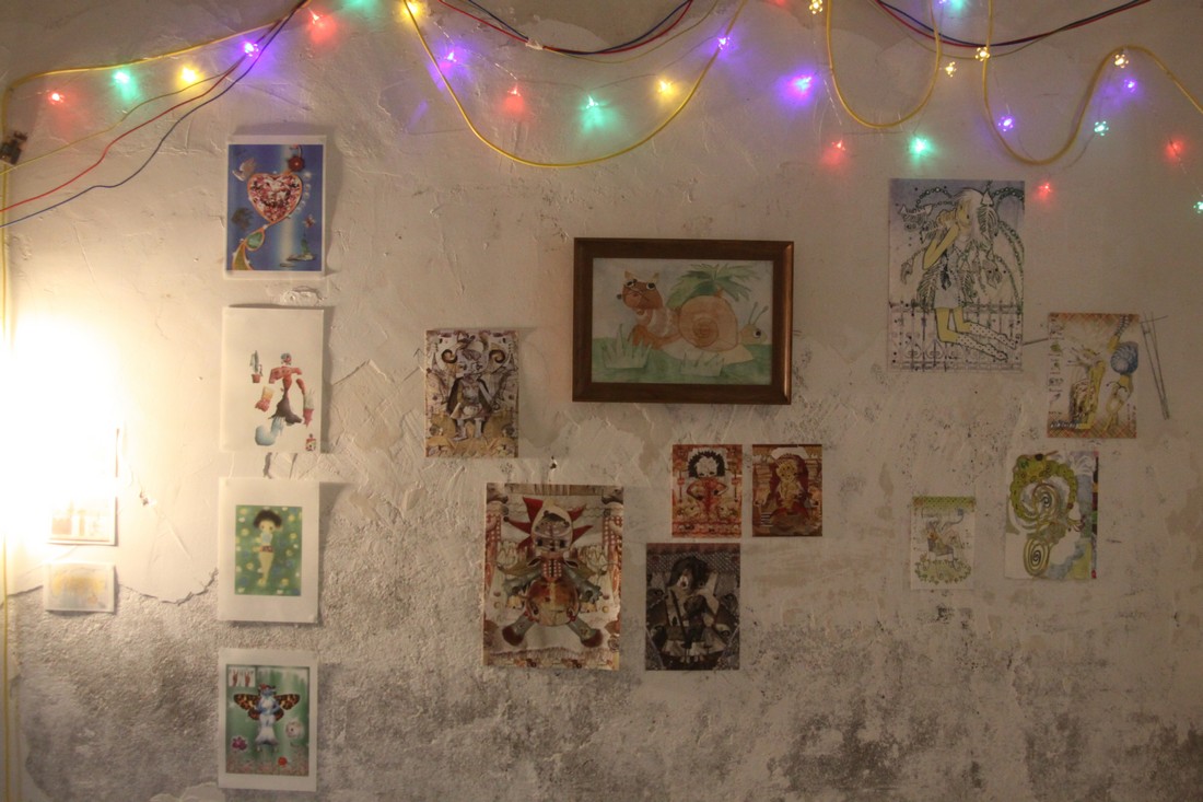 meltedbutton, tsvelyy soup, neutral natural art exhibition